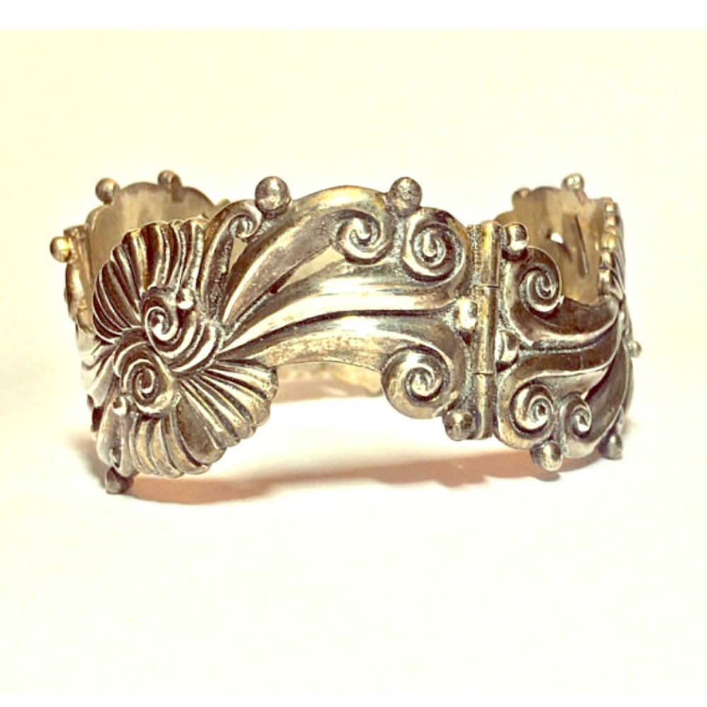MargotdeTaxco Mexican Silver Bracelet. Marked.